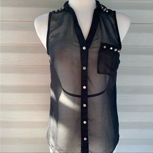 NWOT DIZZYLISSY Black sheer sleeveless button top